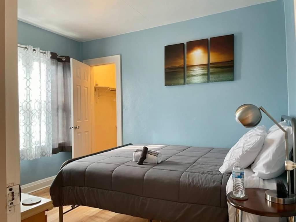 2 Bedroom Apt Near Great Lakes Naval Base And 6 Flags Waukegan Exteriör bild